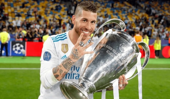 爱游戏-Faker迎来十二赛季高光表现，皇家马德里球迷沸腾！-爱游戏